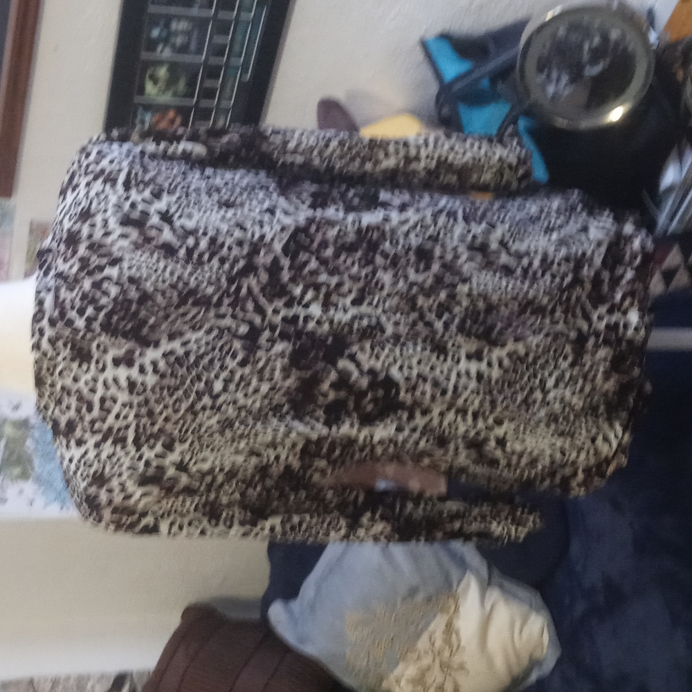 SOLD- Style & Co. Black and white animal print top, size XL. - Picture 3 of 4